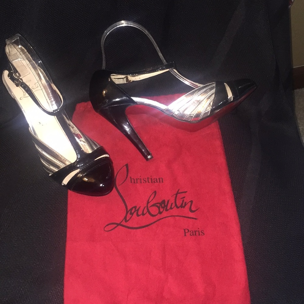 💰💰ROCK BOTTOM PRICE‼️LOUBOUTIN‼️WORN ONCE‼️